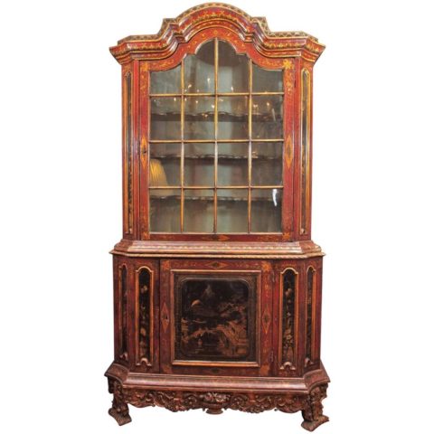 18th Century Italian Chinoiserie Cabinet with Two Doors